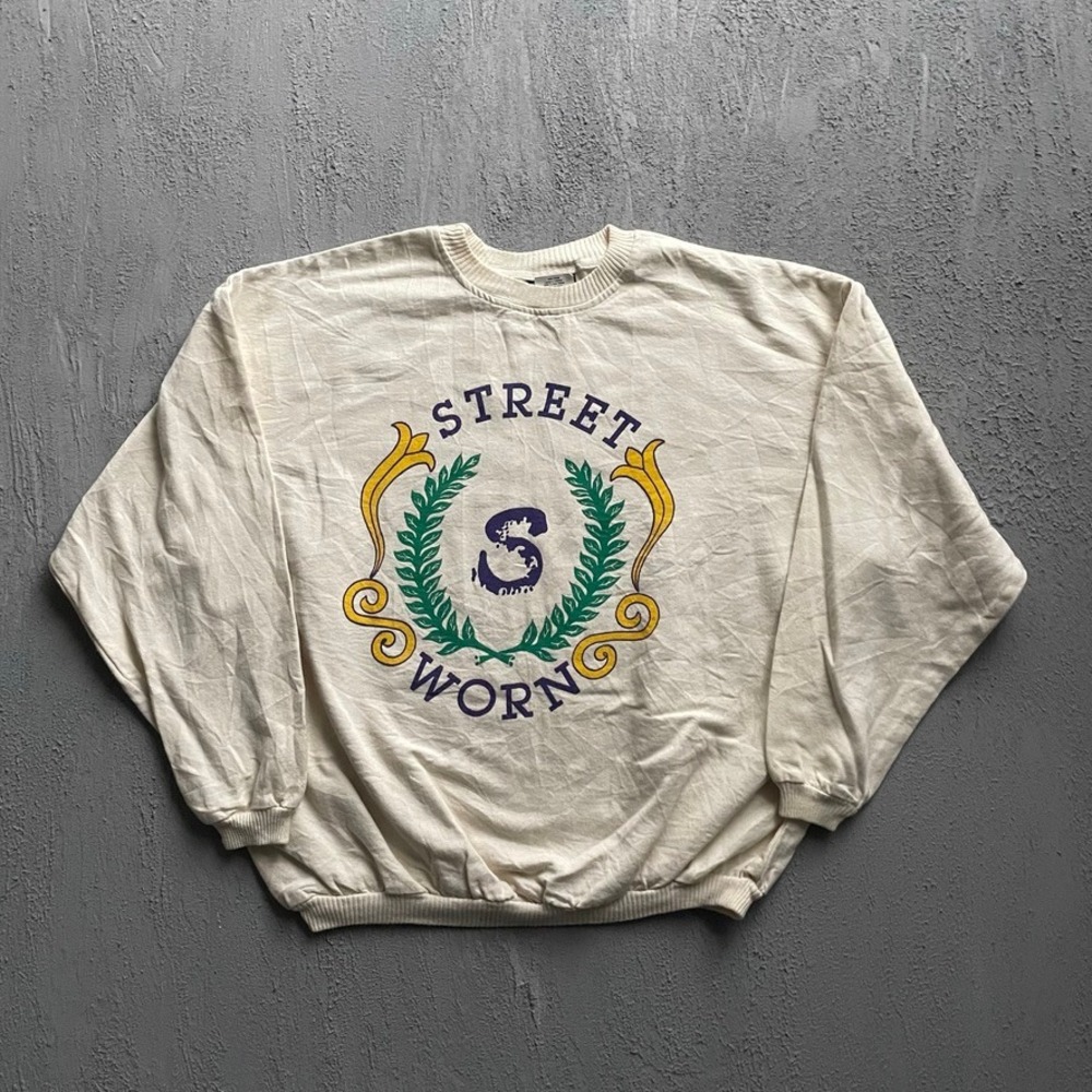Vintage Street Worn Graphic Sweatshirt Mens Small Cream 90s New Discoveries